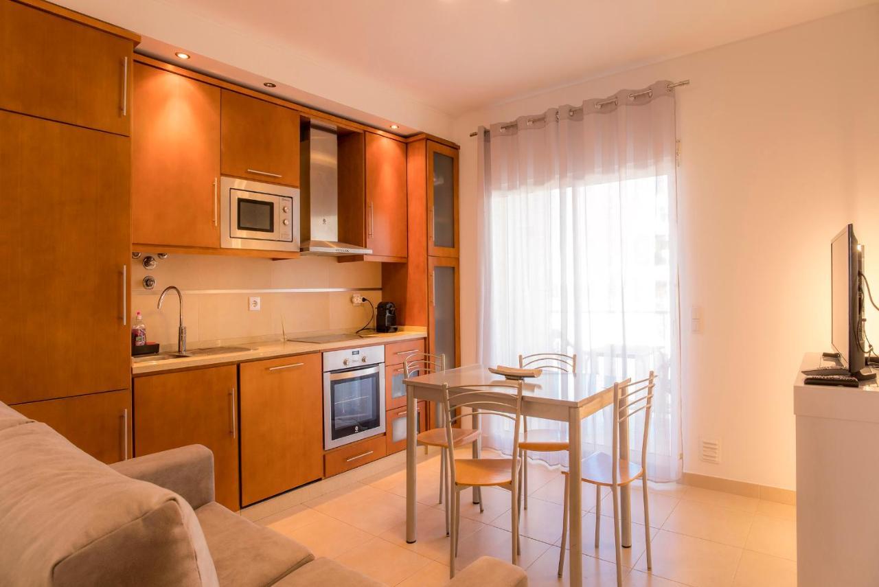 A26 - Afonso V Apartment Portimao Exterior photo